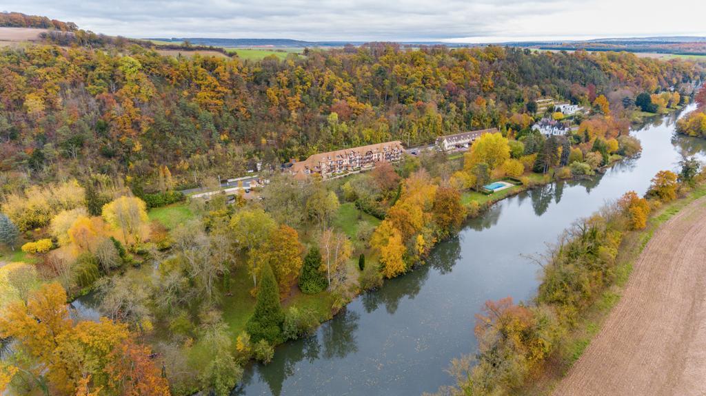 Aparthotel Karma Manoir Des Deux Amants Connelles Zewnętrze zdjęcie