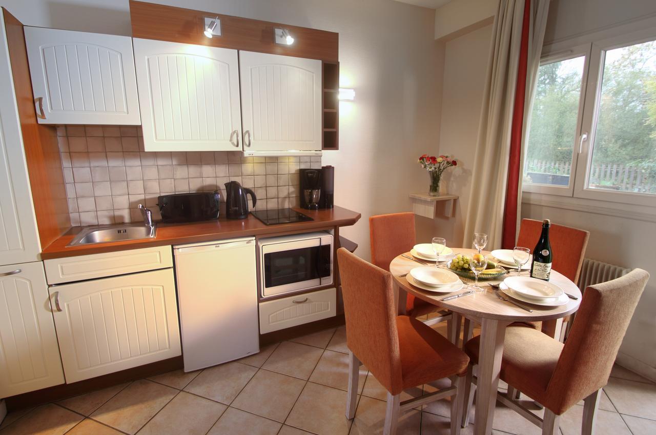 Aparthotel Karma Manoir Des Deux Amants Connelles Zewnętrze zdjęcie