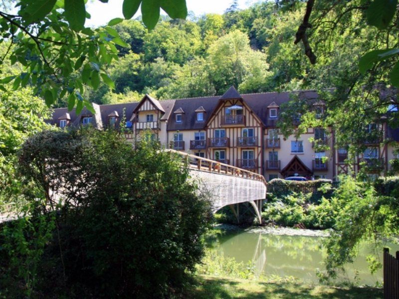Aparthotel Karma Manoir Des Deux Amants Connelles Zewnętrze zdjęcie