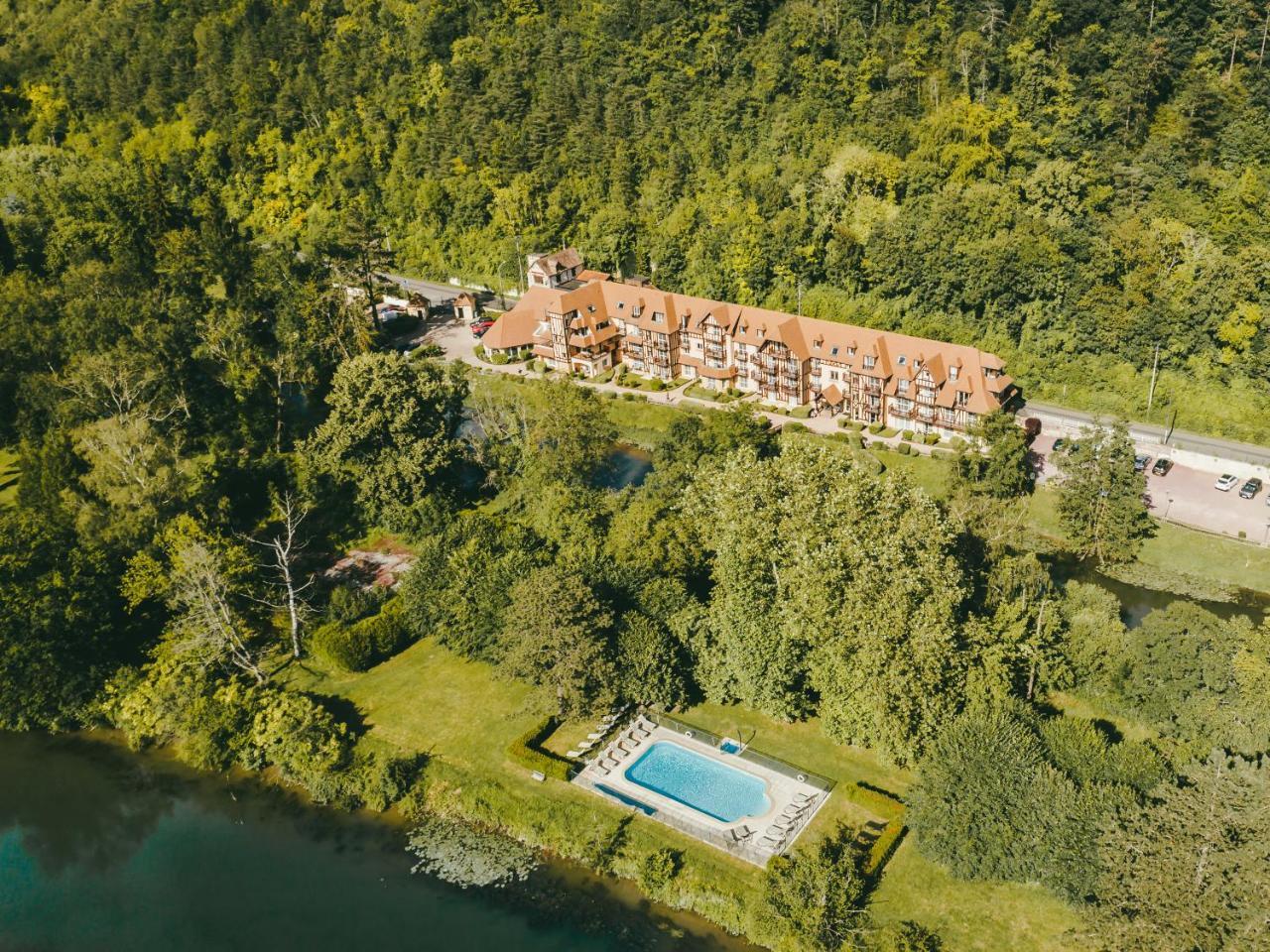 Aparthotel Karma Manoir Des Deux Amants Connelles Zewnętrze zdjęcie