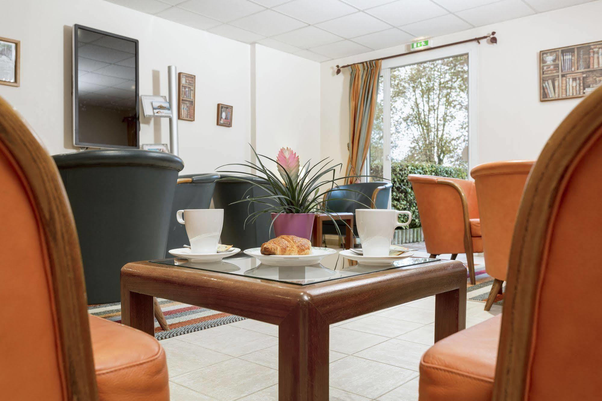 Aparthotel Karma Manoir Des Deux Amants Connelles Zewnętrze zdjęcie